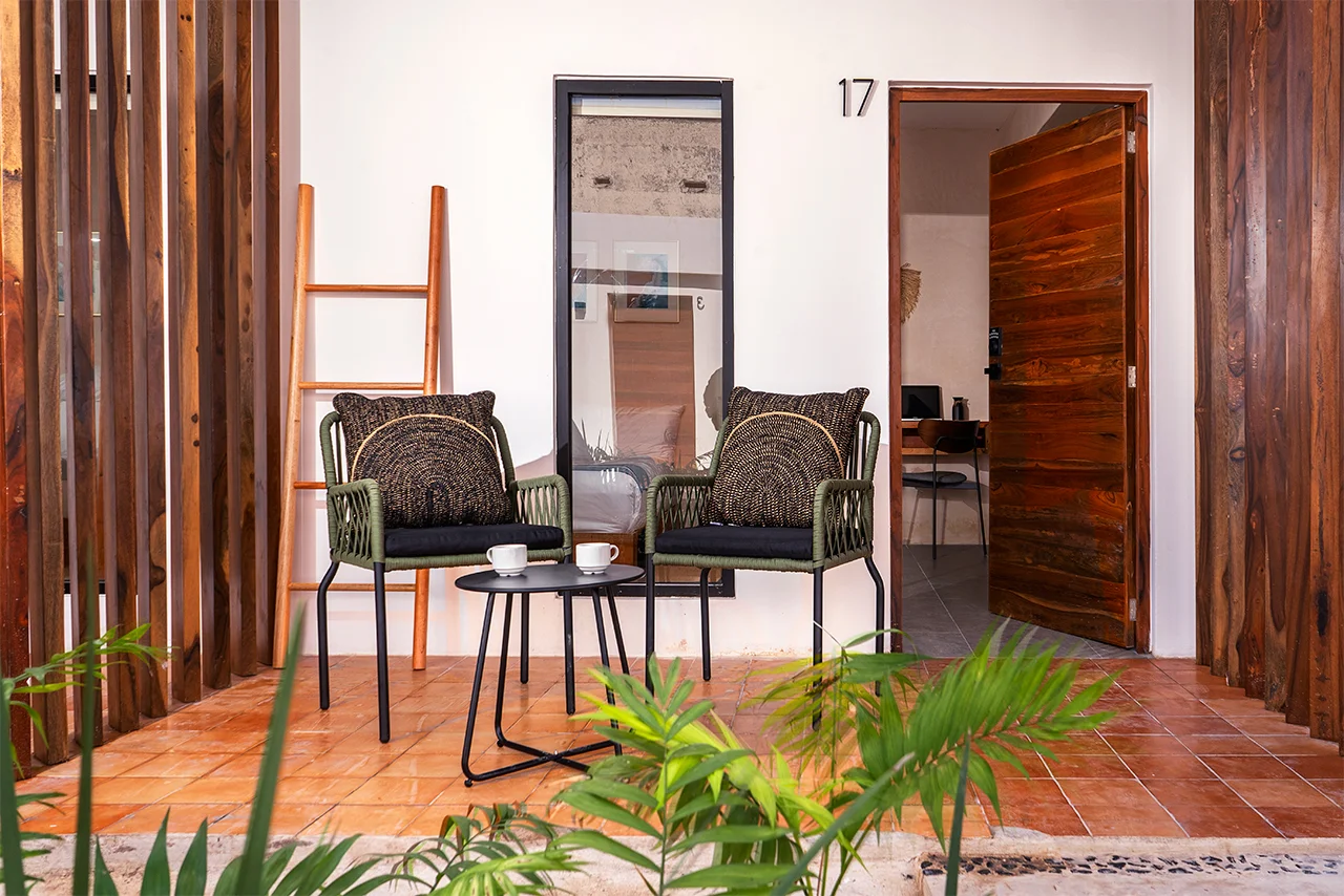 Illacozumel-deluxe-queen-con-terraza-y-cocineta-terraza-1280-x-854