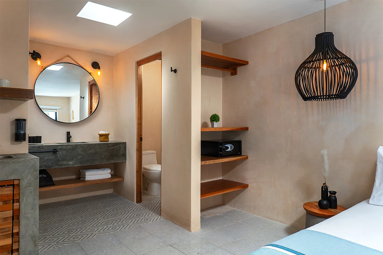 Illacozumel-king-standard-cocineta-closet-ingreso-bano-perspectiva-1280-x-854